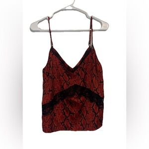 GUESS Red Snakeskin Camisole Tank Top Lace Fringed Neckline Women's Small